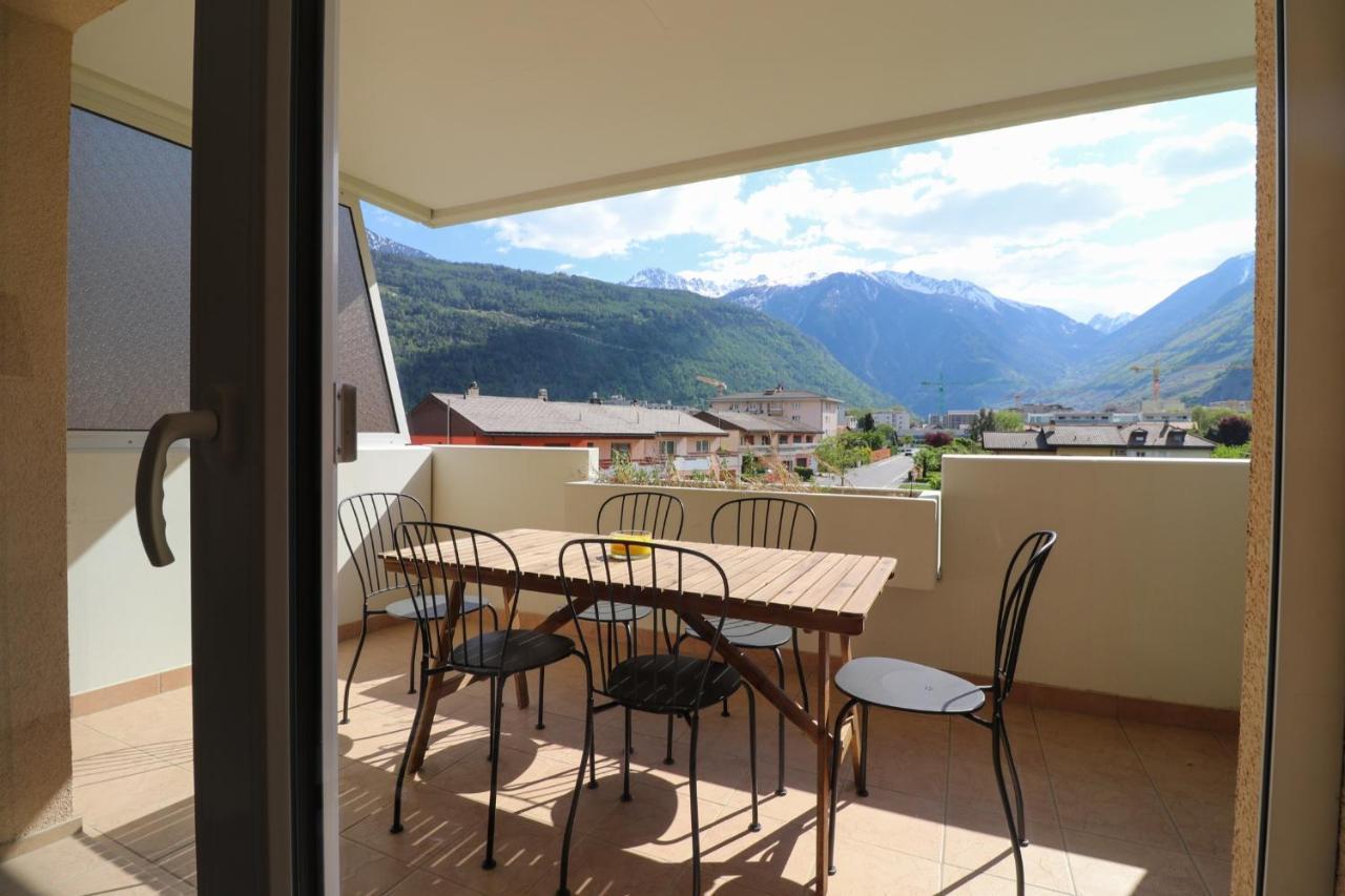 Nice Apartment Ideally Located In Martigny Luaran gambar